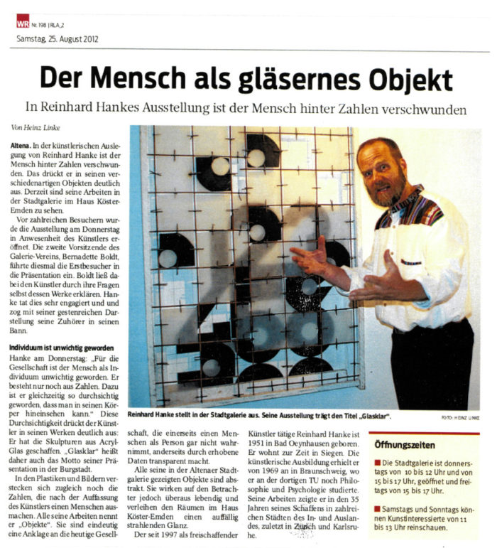 Westfälische_Rundschau WR Zeitungsbericht Presse Der_Mensch_als_gläsernes_Objekt Kunstausstellung glasklar Stadtgalerie Zahl Objekt Gesellschaft Individuum durchsichtig Gesellschaftskritik Datenerhebung